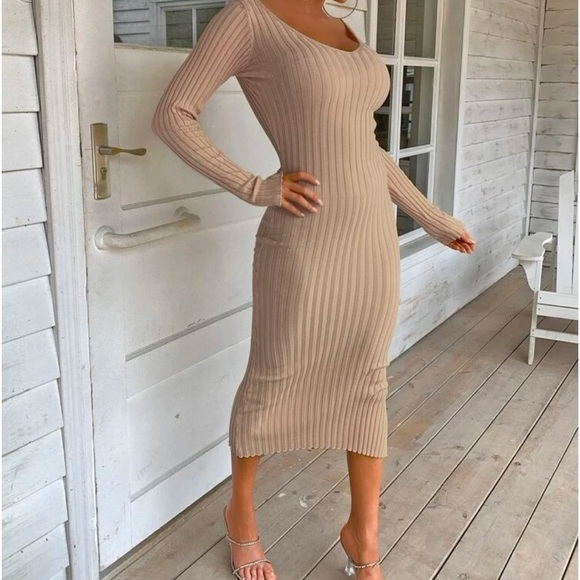 Kathy Ribbed Knit Long Sleeve Midi Sweater Dress - Picture 6 of 7